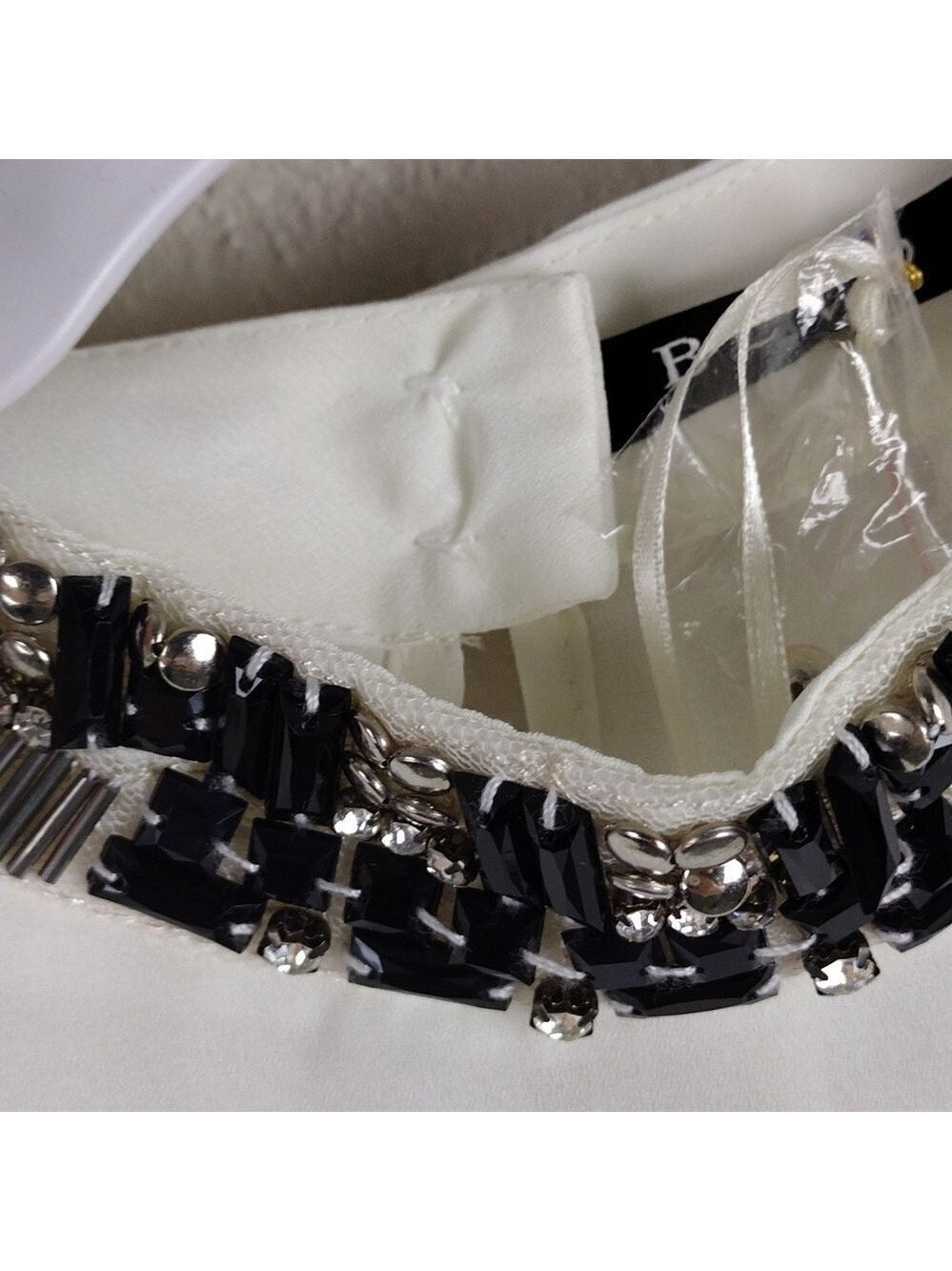 BLVD White Two Button Keyhole Jewel Embellished Collar Sleeveless High Low Top - Picture 12 of 13
